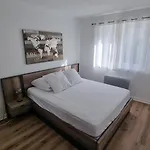 Rdc 70 M Plein Centre-ville ! *