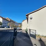 Apartment Rdc 70 M Plein Centre-ville ! *