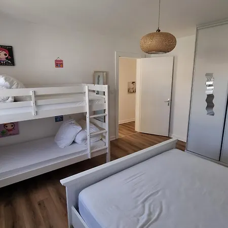 Apartmán Rdc 70 M Plein Centre-ville !