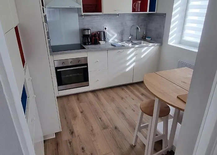 Apartmán Rdc 70 M Plein Centre-ville !