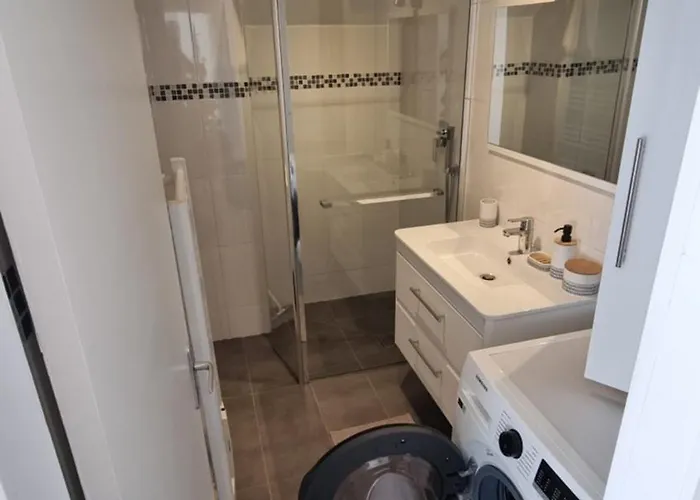 Apartmán Rdc 70 M Plein Centre-ville ! *