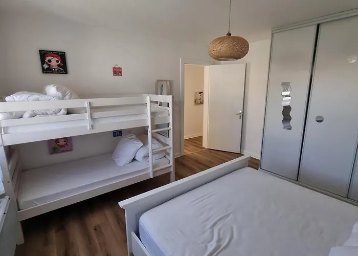 Apartmán Rdc 70 M Plein Centre-ville !